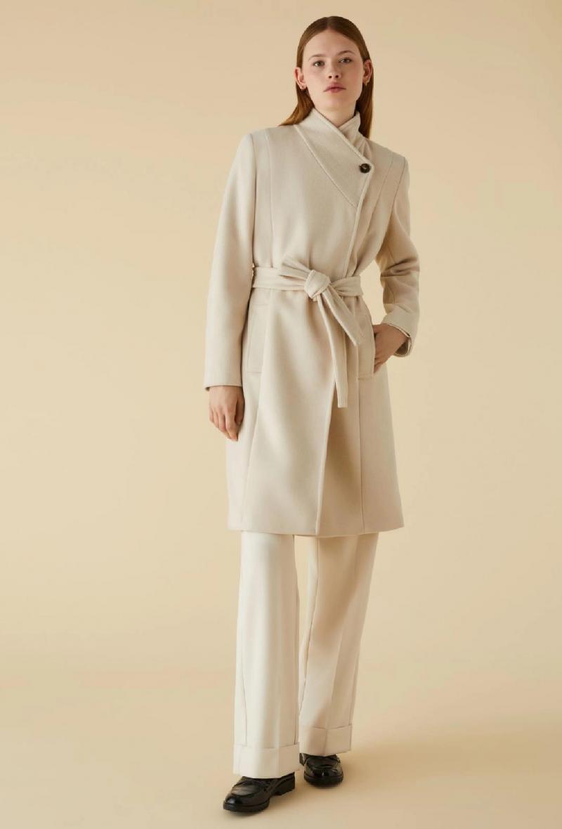 Cappotto con chiusura asimmetrica Panna<br />(<strong>EMMEMARELLA</strong>)