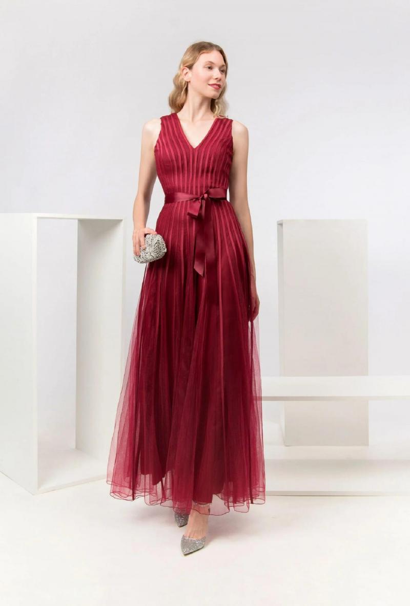 Abito lungo in tulle Bordeaux<br />(<strong>Promulias</strong>)
