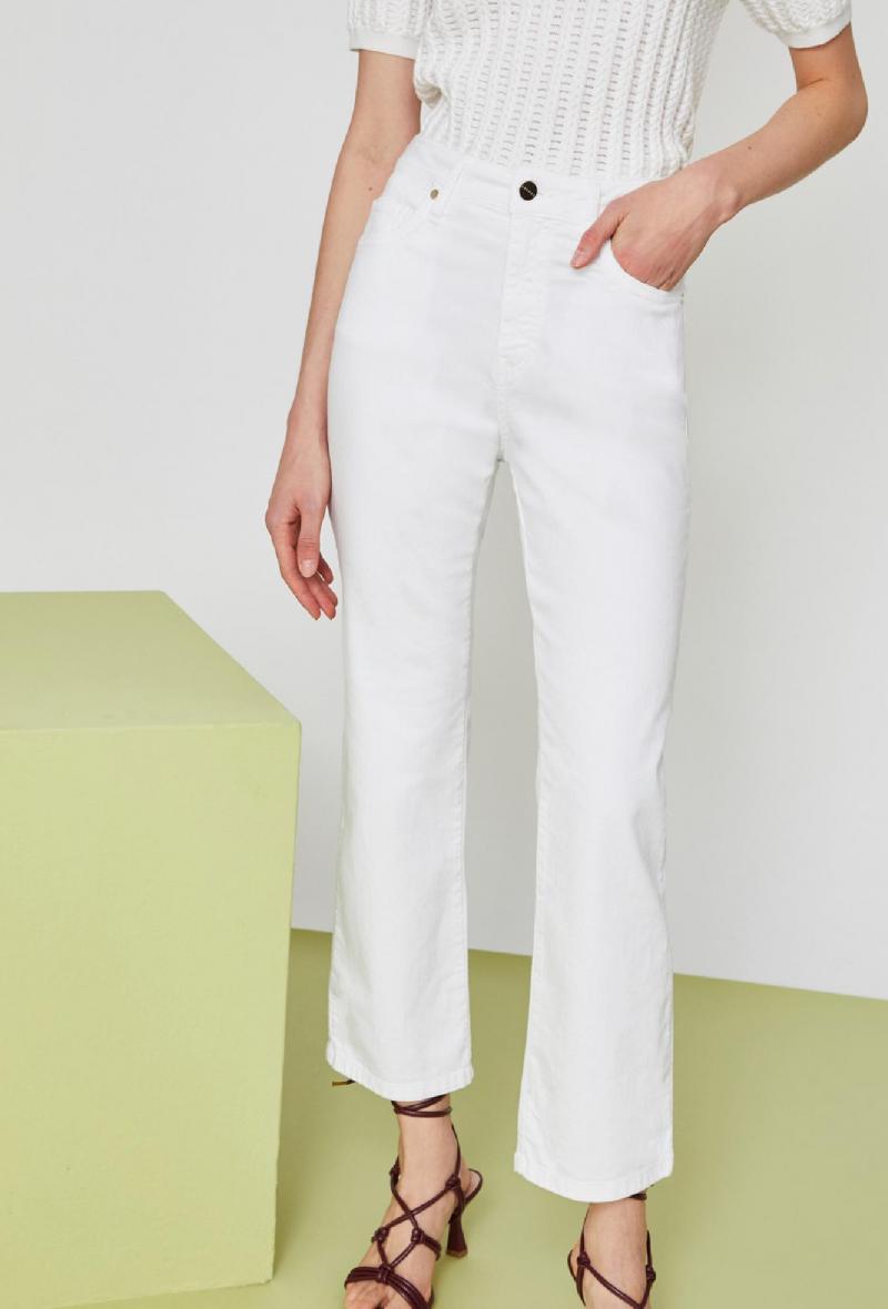 Jeans leggero a trombetta Bianco<br />(<strong>I blues</strong>)